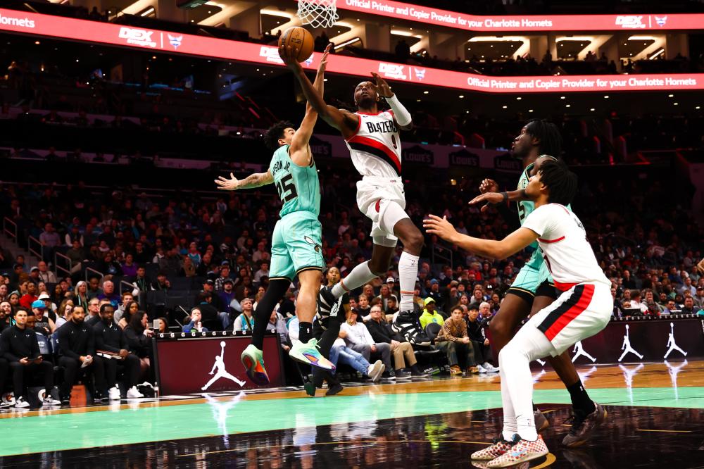 了自己在名 了自己在名