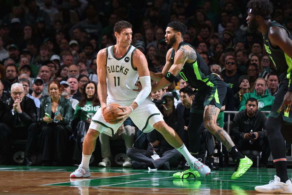 光度更高 光度更高